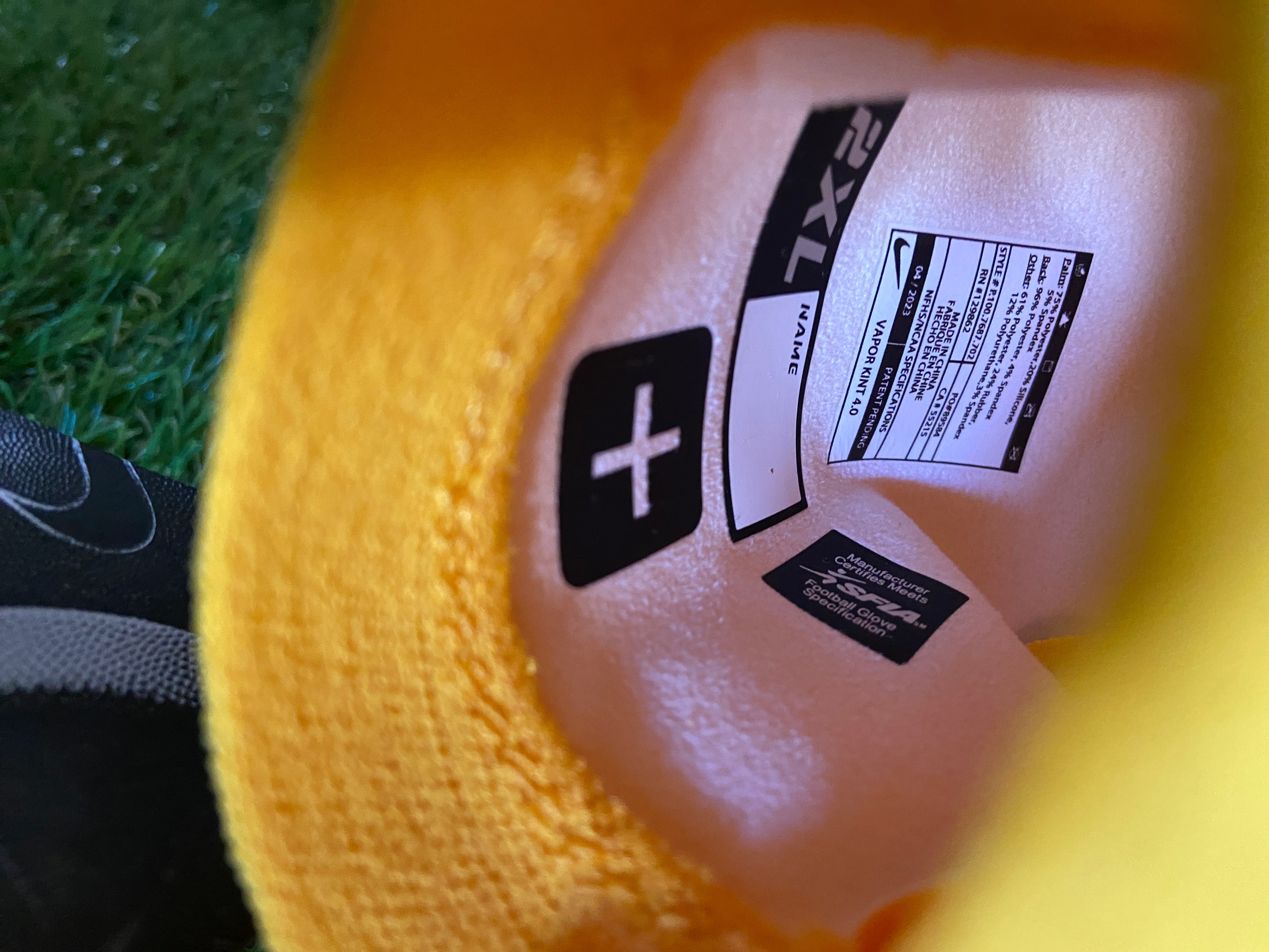 Nike Vapor Knit Football Skill Gloves Packers Yellow DX4568-702