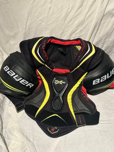 Junior Large Bauer 2X Pro Shoulder Pads