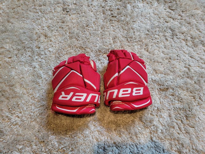 Used Bauer Vapor X700 Gloves 10"