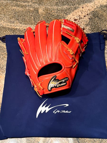 IP Select 11.5” Japanese Baseball Glove Trade Only