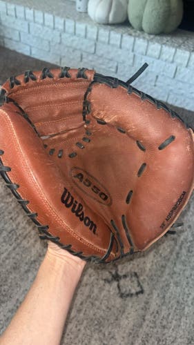 Used Right Hand Throw 32" A550 Baseball Glove