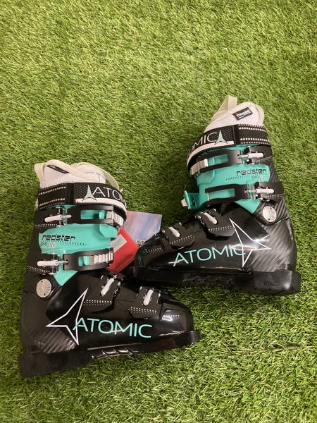 New Women's Atomic Redster Pro 80 W All Mountain Ski Boots Soft Flex (22.5 - 267mm)