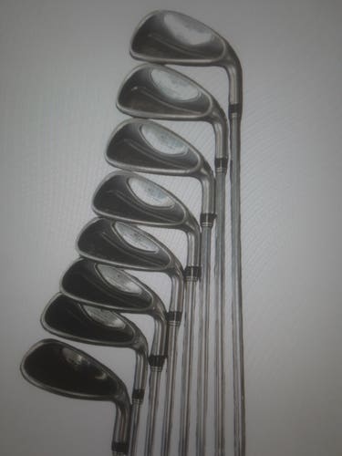 Used Men's Cobra 3400 I/XH Right Handed Iron Set Regular Flex 8 Pieces Steel Shaft