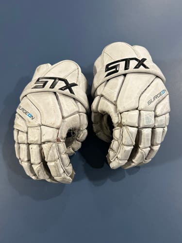 Used  STX 10" Surgeon 400 Lacrosse Gloves