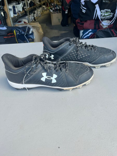Black Used Size 12 (Women's 13) Adult Men's Under Armour Leadoff low rm Low Top Footwear Molded Clea