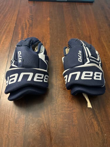 Bauer Youth Hockey gloves 9”