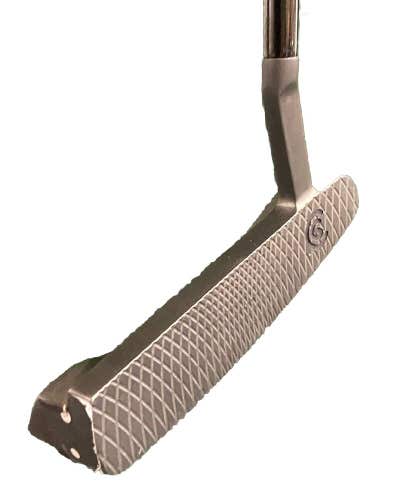 Cleveland Huntington Beach Soft Premier3 Slant Putter Slight Arc Graphite 34" RH