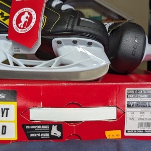 New Youth CCM Tacks 9350 Hockey Skates Regular Width 11