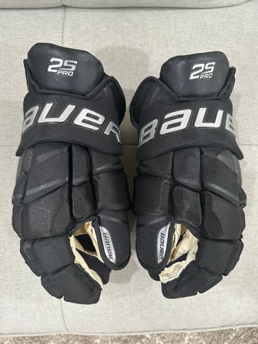 Bauer Supreme 2S Pro Gloves