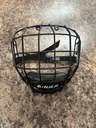 Used Small Bauer Profile II Facemask