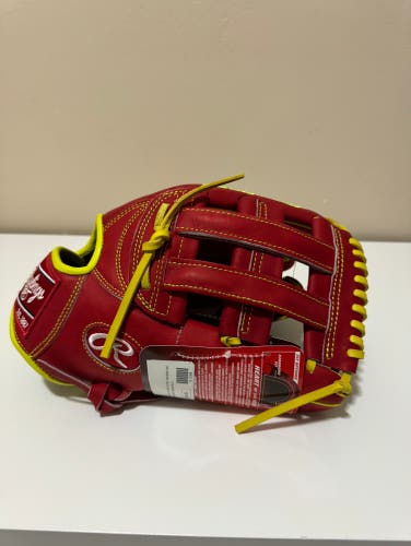 LIMITED Rawlings Heart Of Hide 12.75” Ronald Acuña