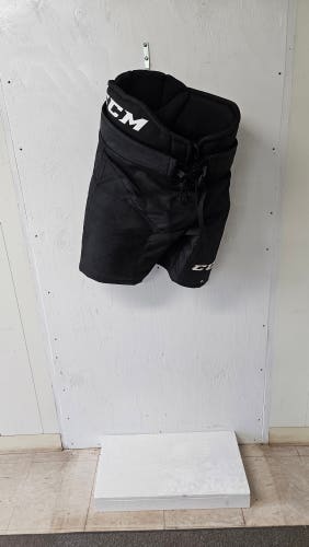 Used Senior Medium CCM hp31 Hockey Pants Pro Stock