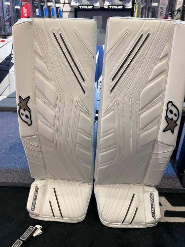 New  Brian's  G-Netik X5 Goalie Leg Pads