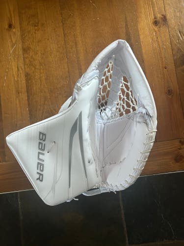 New  Bauer Regular Pro Stock Hyperlite 2