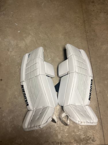 Used  Vaughn  Velocity VE8 Goalie Leg Pads