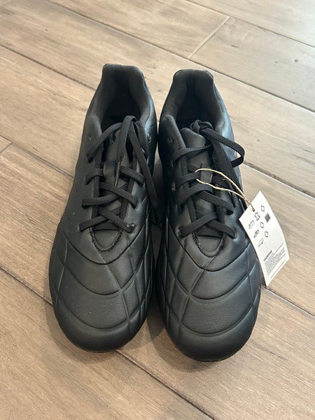 Size 7 Men’s Adidas Copa Pure.3 Firm Ground Black Soccer Cleats