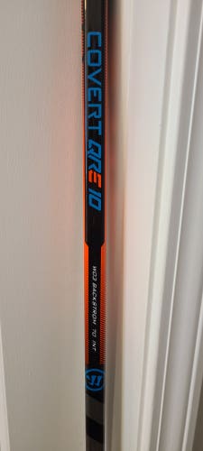 Used Intermediate Warrior Covert QRE10 Left Hand Hockey Stick W03 70 flex like new!