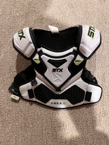 STX Medium Cell V Chest Protector