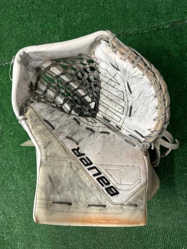 Used Bauer Mach Regular Goalie Glove