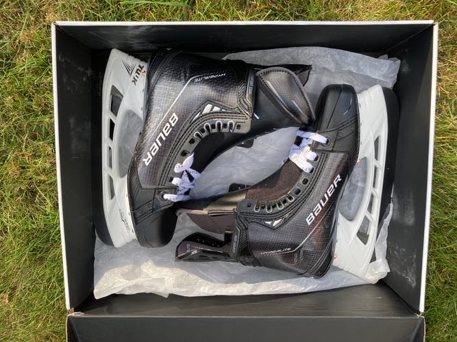New Custom Senior Bauer Vapor Hyperlite Hockey Skates 7.5