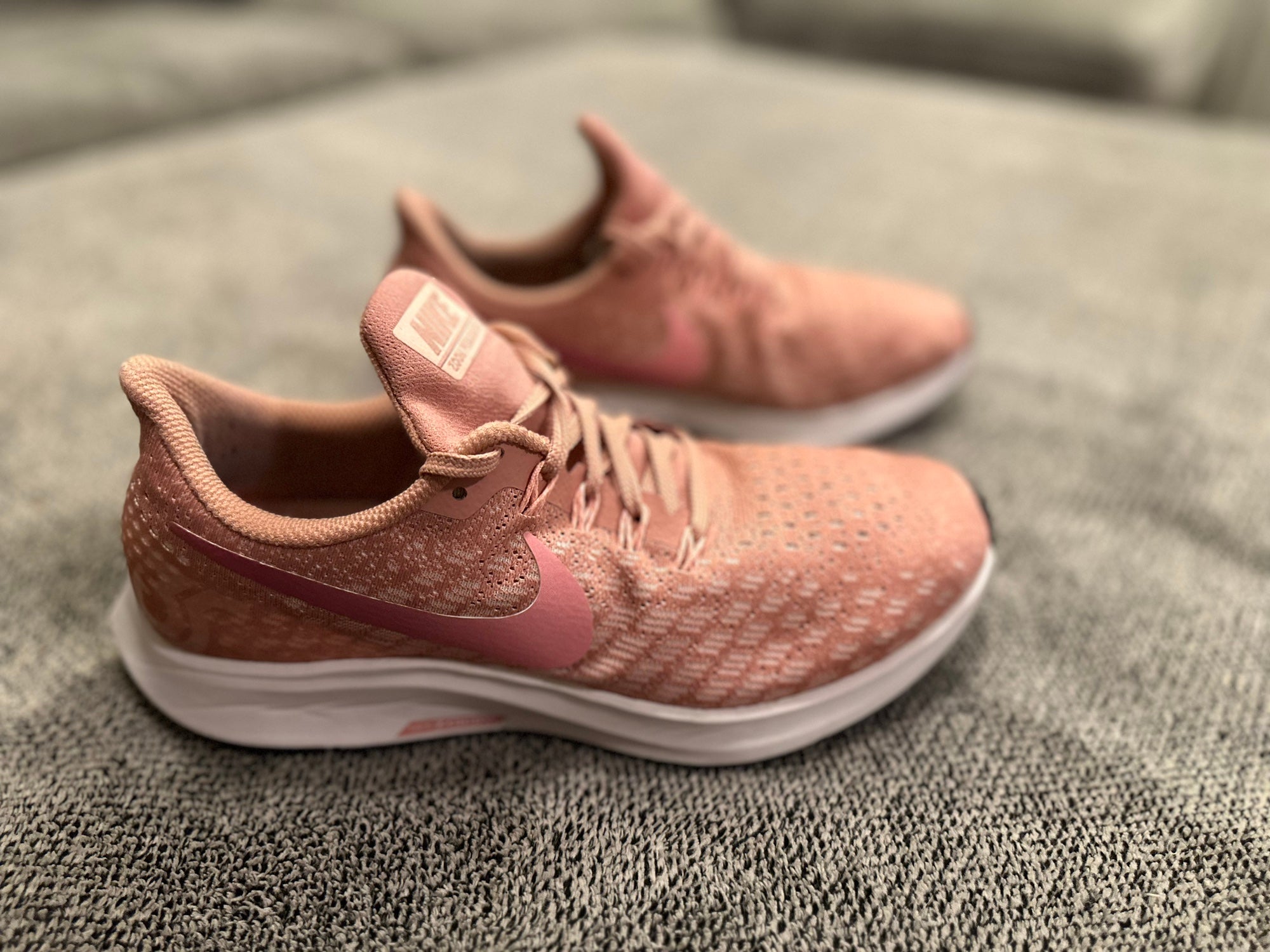 nike pegasus rust pink