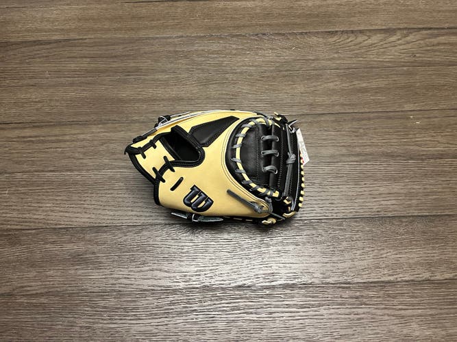 New Wilson A2K M23 33.5” Catchers Mitt