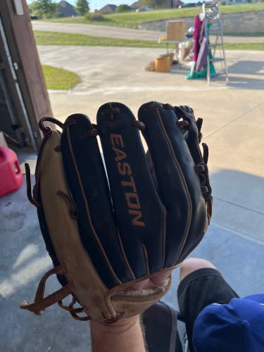 Easton Infielders Glove