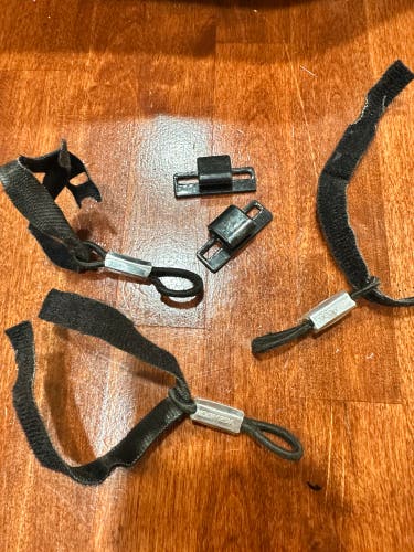 Toe hooks For Attaching Pads To Skates