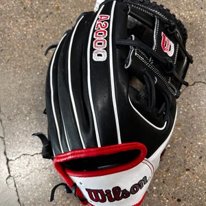 Wilson A2000 Infield Baseball Glove | RH 11.75"