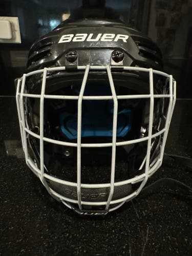 Bauer Prodigy Youth Helmet With Gray Face Cage