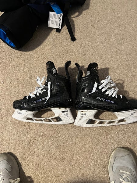 Used Bauer 7 Supreme Mach Hockey Skates
