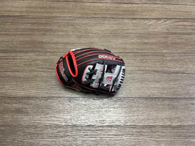 New Wilson A2000 SC75 11.75” I web