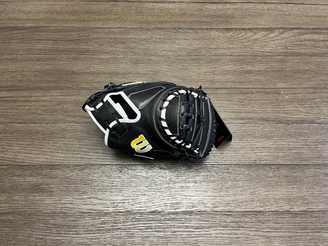 New Wilson A2000 SCM1D 33.5” Catchers Mitt