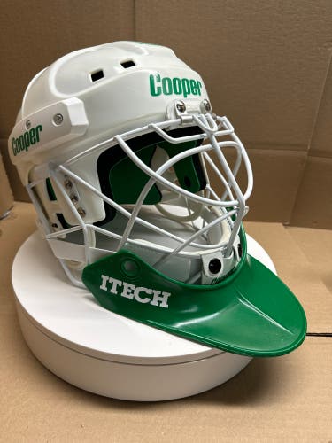 VINTAGE LARGE HATFORD WHALERS COOPER SK2000 LARGE HOCKEY GOALIE MASK
