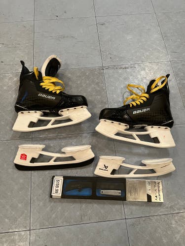 Used Intermediate Bauer Supreme Shadow Hockey Skates Regular Width 6