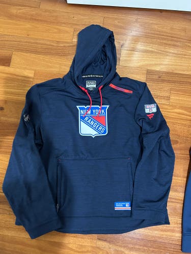 Adam Fox 23 New York Rangers Team Player Issued Hoodie Fanatics Authentic Pro L