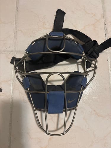 Nike Catchers Mask