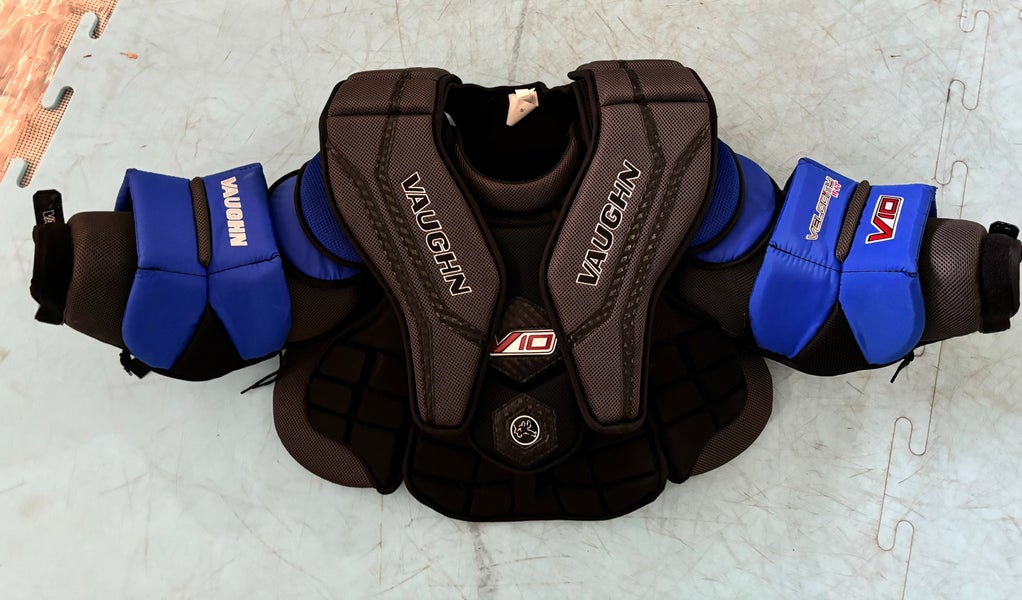 Intermediate Medium Vaughn Velocity V10 Chest Protector