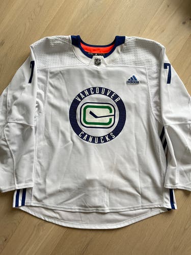 Adidas MIC Pro Stock Practice Jersey - Size 58 - Canucks