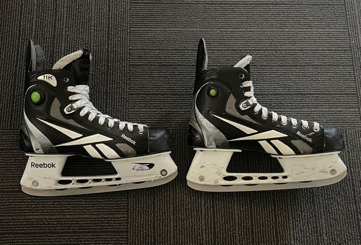 Used Senior Reebok Regular Width 9.5 11K Hockey Skates
