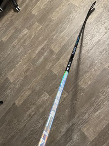 New Senior Bauer Left Hand P92 Nexus Tracer Hockey Stick