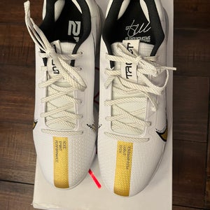 White New Size 13 (Women's 14) Low Top Metal Force Zoom Trout 7