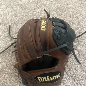 Used  Infield 11.25" A2000 Baseball Glove