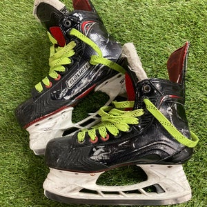 2017 Bauer Vapor X800 | Junior 3.5 | Regular