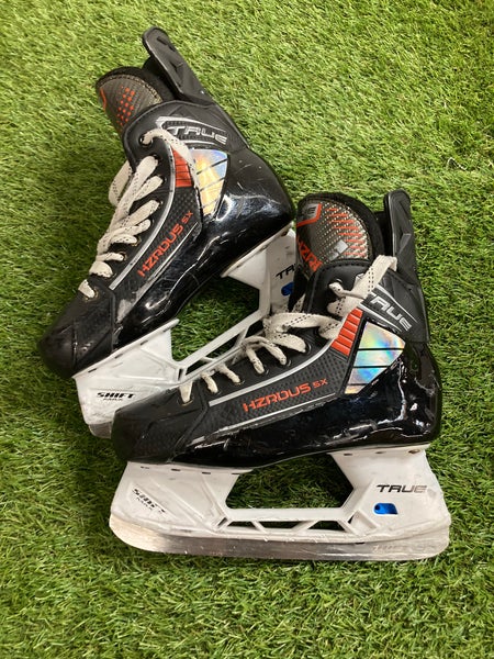 TRUE HZRDUS 5X Hockey Skates | INT 5.5 | Regular