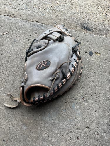 Rawlings heart of the hide Catchers glove