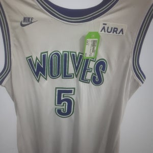 White Used Large Adult Unisex Nike Jersey