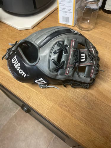 New 2016 Infield Right Hand Throw Wilson A2K Baseball Glove 11.25"