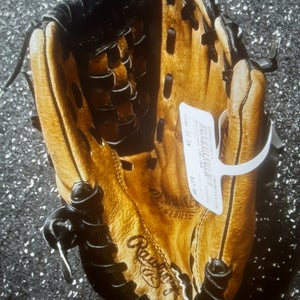 Rawlings Right Hand Throw Infield PM11RB Baseball Glove 11"