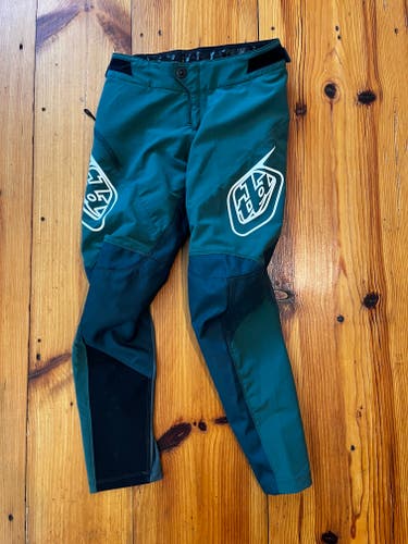 Troy Lee Designs Bike Pants - Y26 - brand new condition